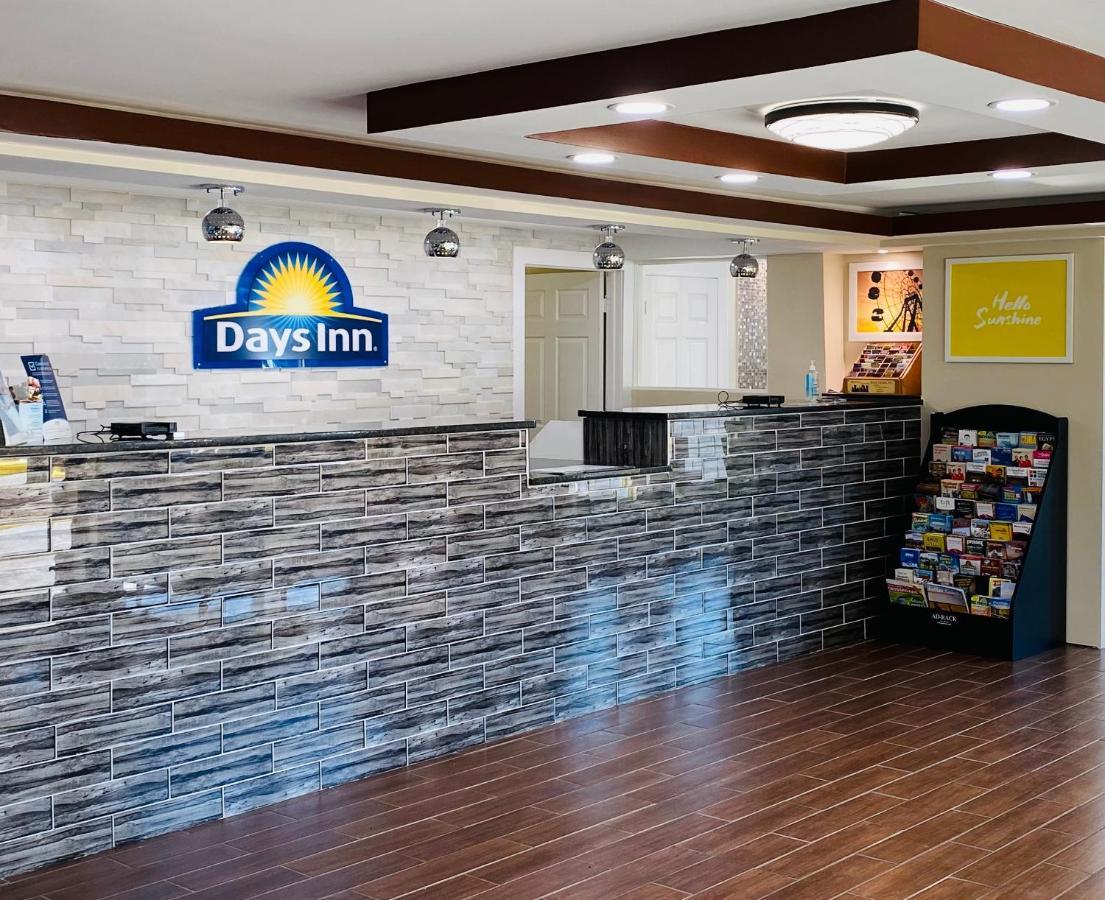 Days Inn By Wyndham Sharonville Exterior photo