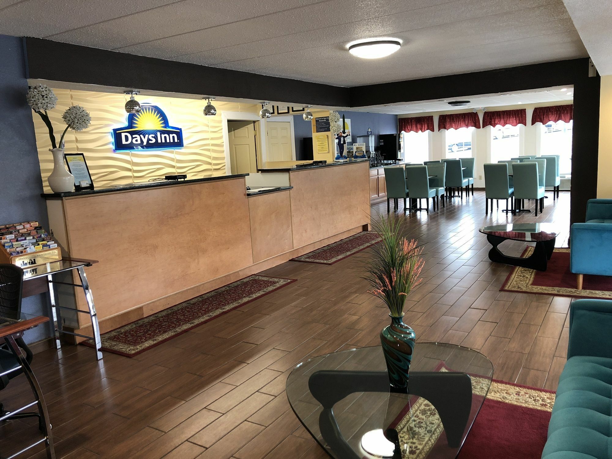 Days Inn By Wyndham Sharonville Exterior photo